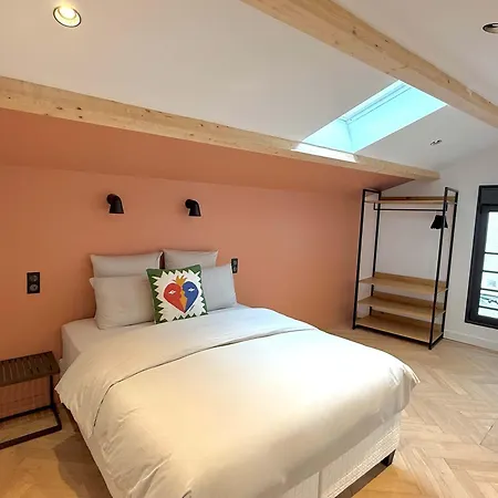 Sur Les Traces De Cyrano Duplex Бержерак