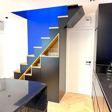 Sur Les Traces De Cyrano Duplex Бержерак