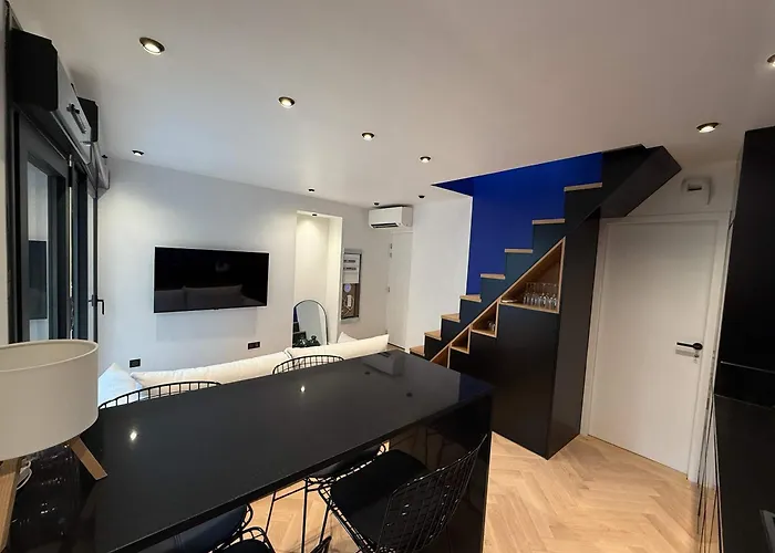 Sur Les Traces De Cyrano Duplex Lejlighed *